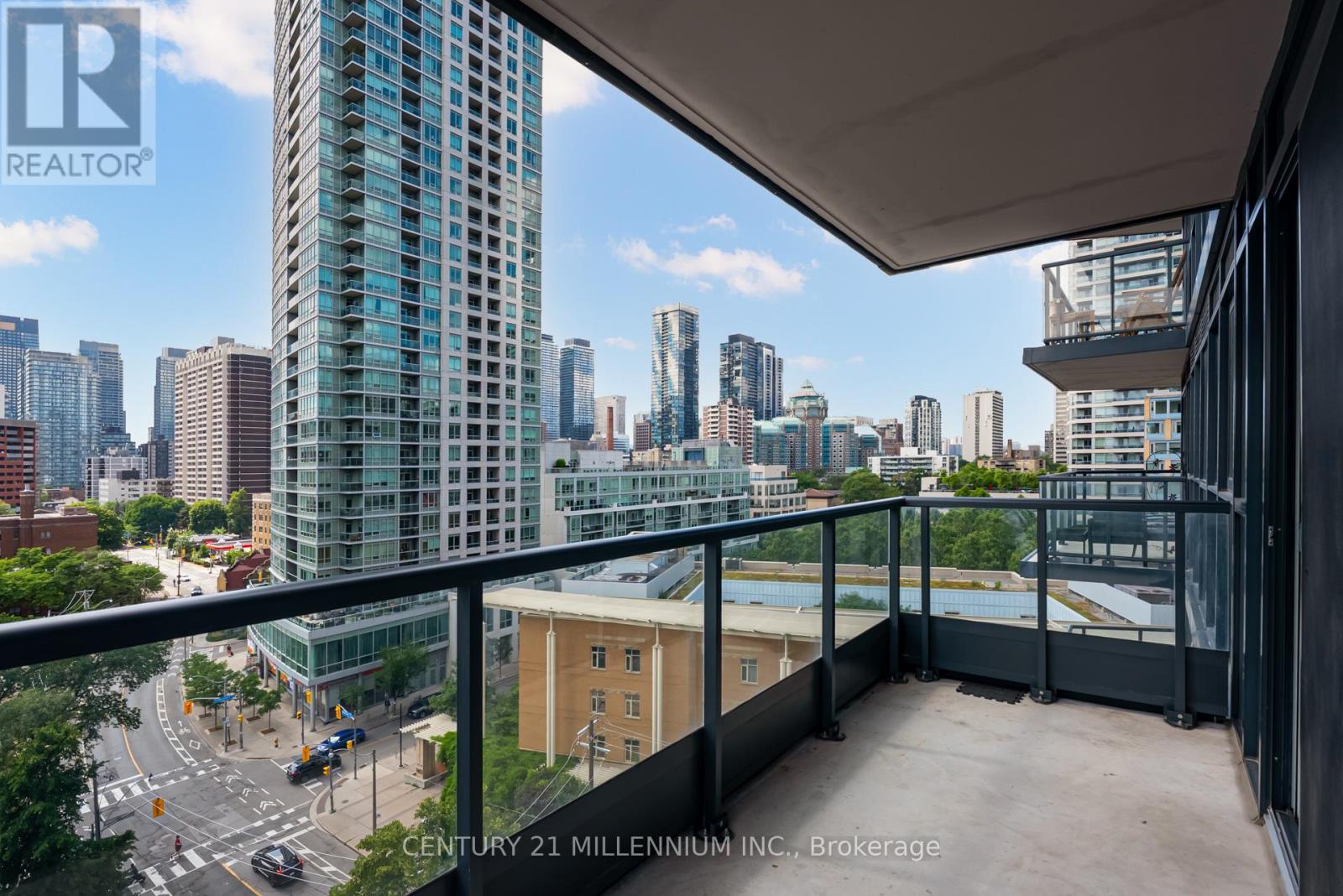 Photo 11 of 708 159 Wellesley Street, Toronto ON