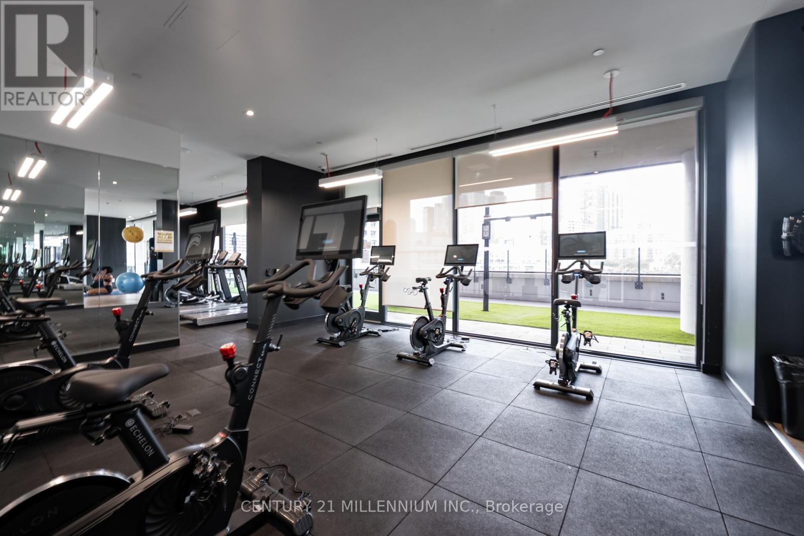 Photo 16 of 708 159 Wellesley Street, Toronto ON