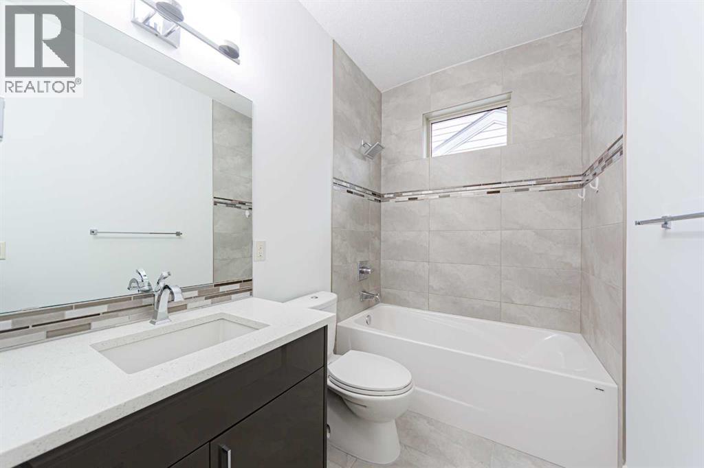 Single Family House for Sale in  Chaparral Valley Square SE Chaparral Calgary 