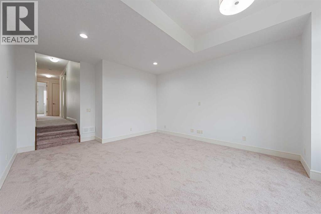 Single Family House for Sale in  Chaparral Valley Square SE Chaparral Calgary 