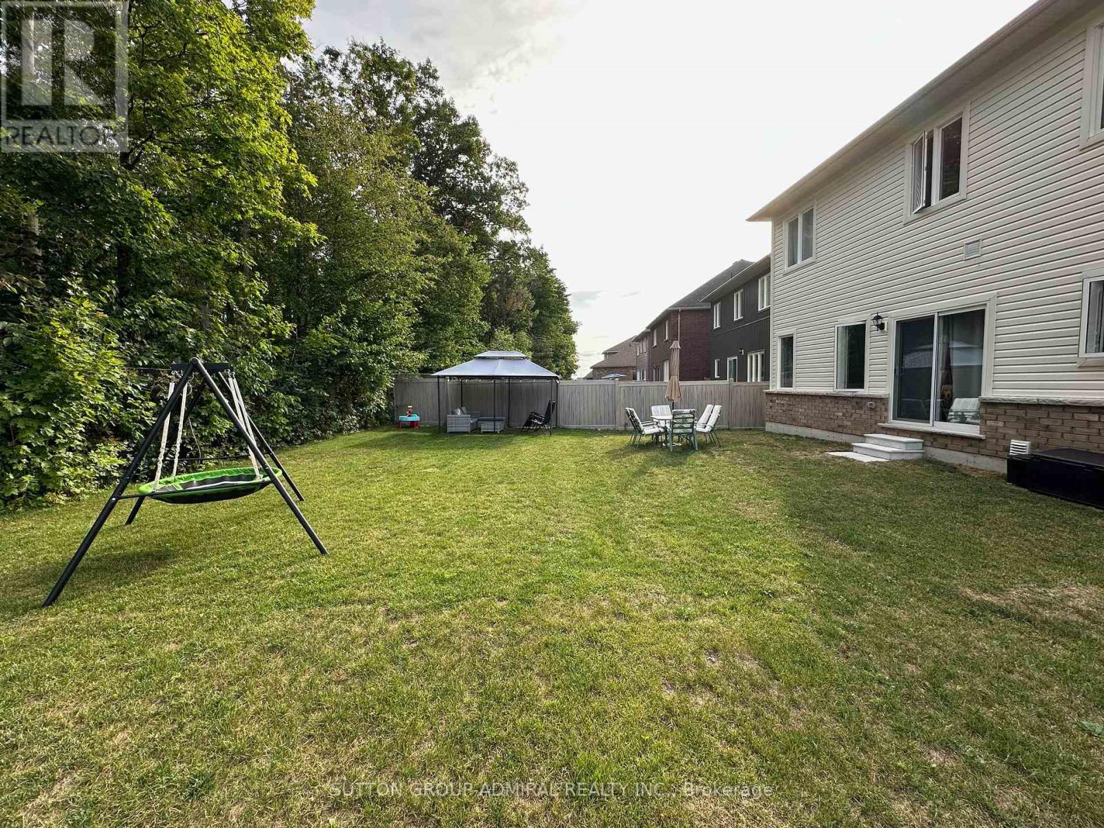 Photo 20 of 39 Atlantis Drive, Orillia ON