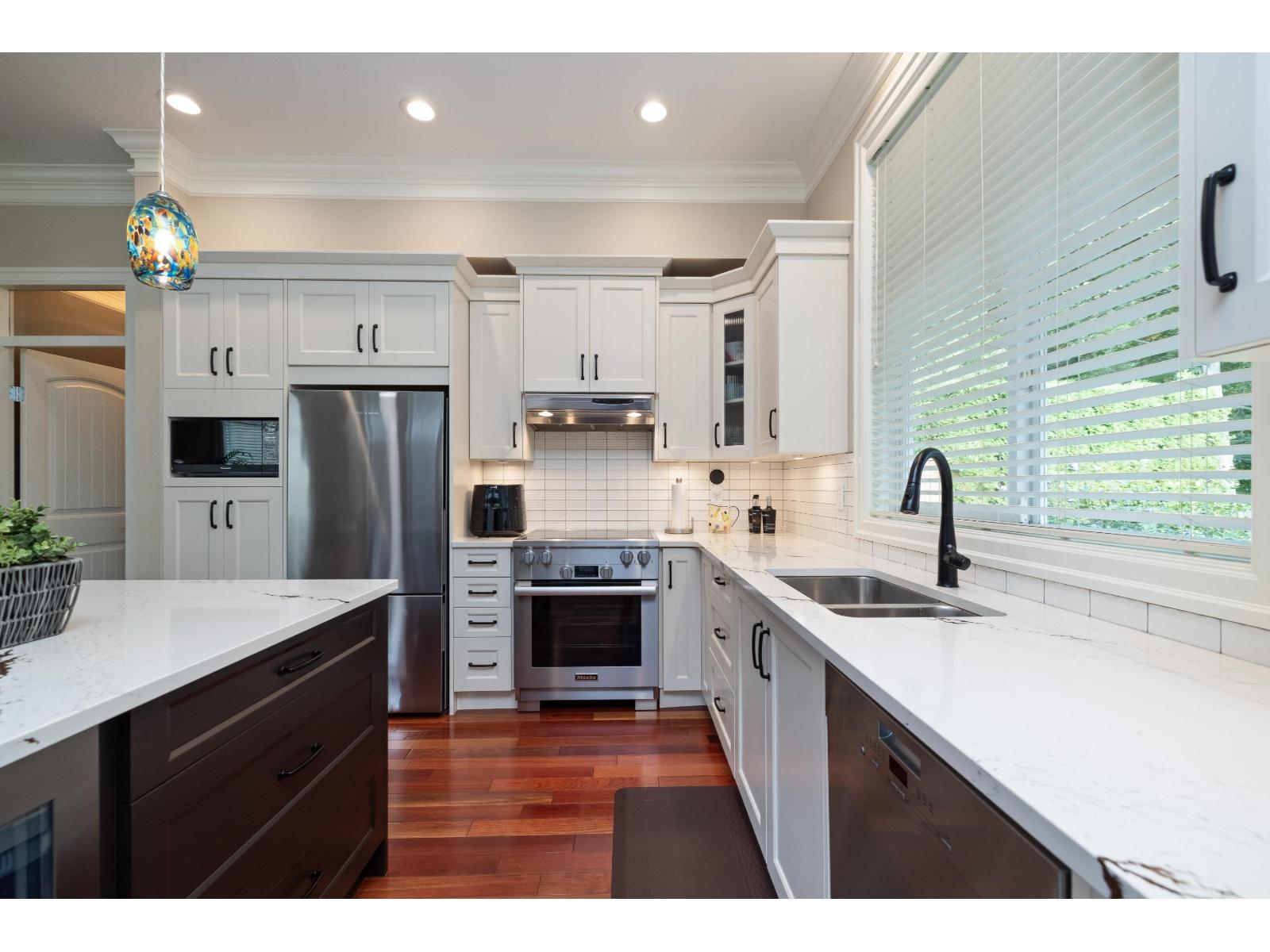 Photo 12 of 20 14655 32 Avenue, Surrey BC