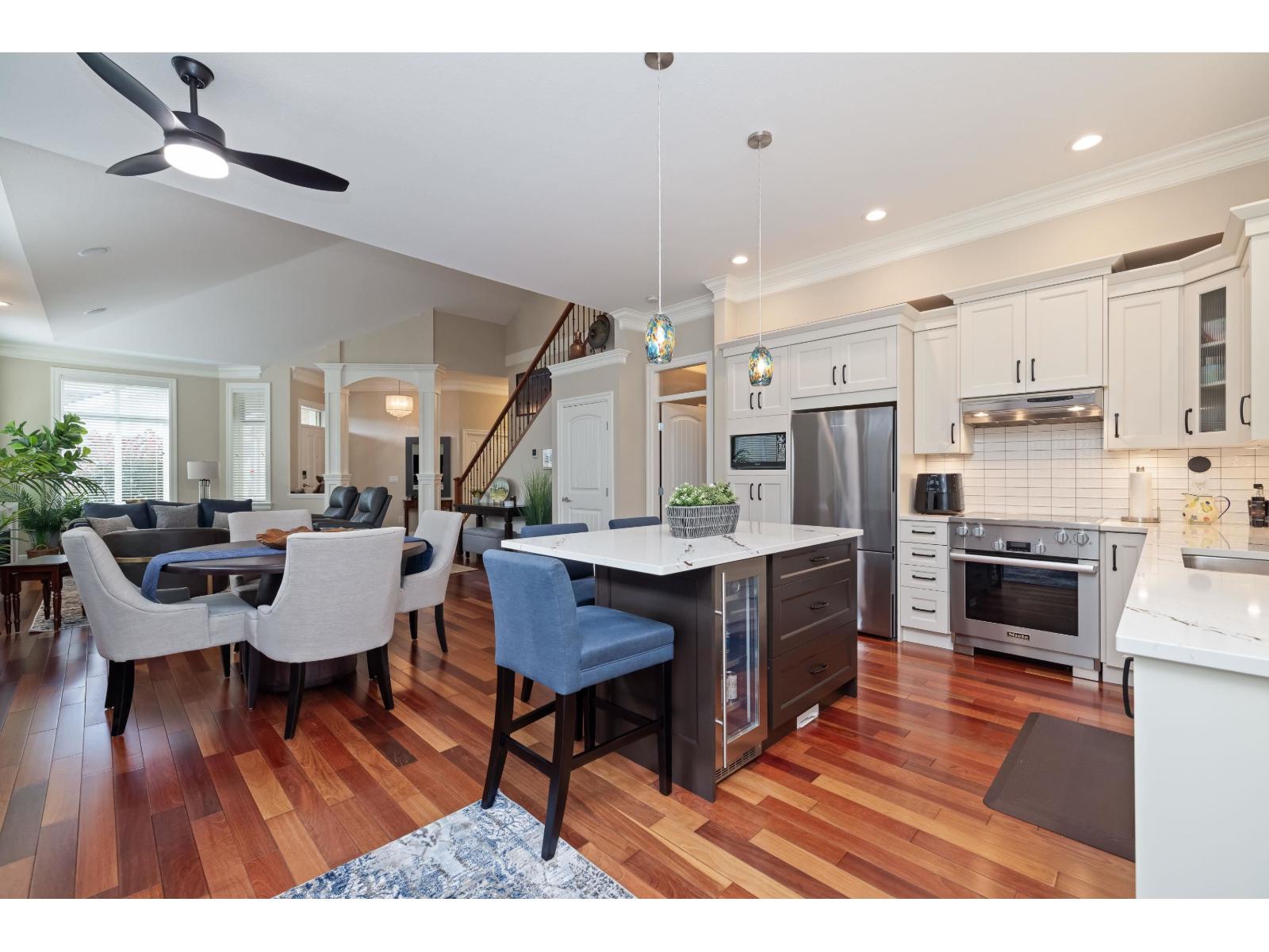 Photo 11 of 20 14655 32 Avenue, Surrey BC