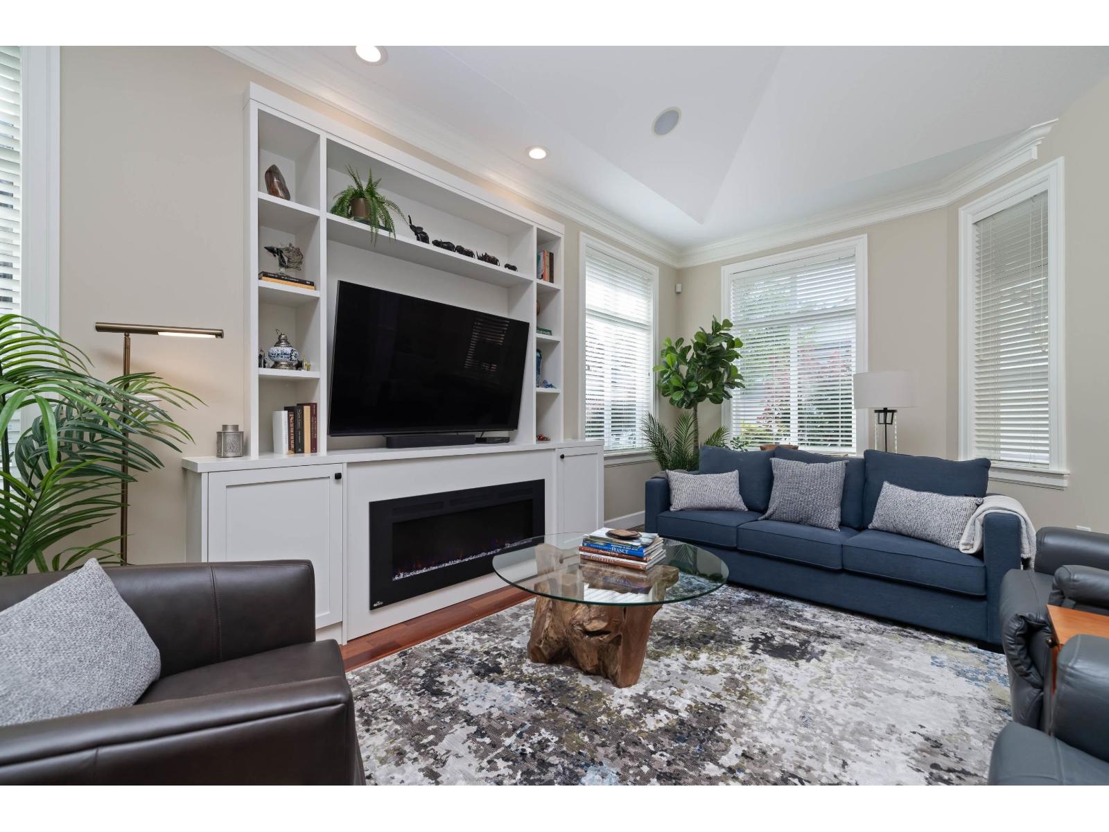 Photo 6 of 20 14655 32 Avenue, Surrey BC
