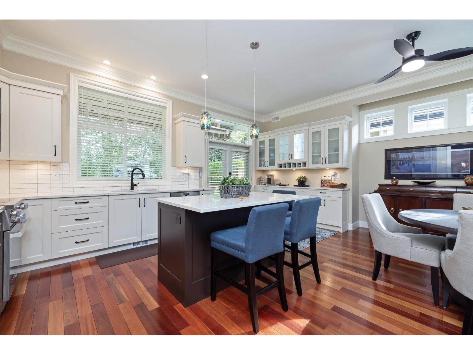 Photo 9 of 20 14655 32 Avenue, Surrey BC