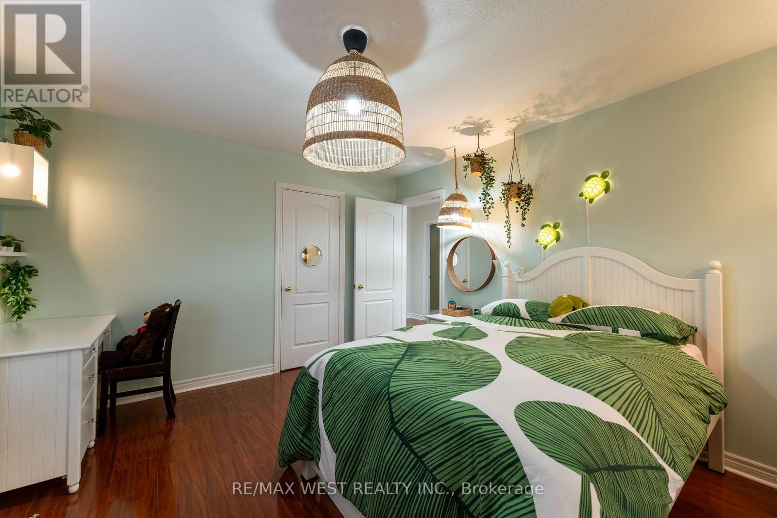 Photo 32 of 8 Yellow Avens Boulevard, Brampton ON