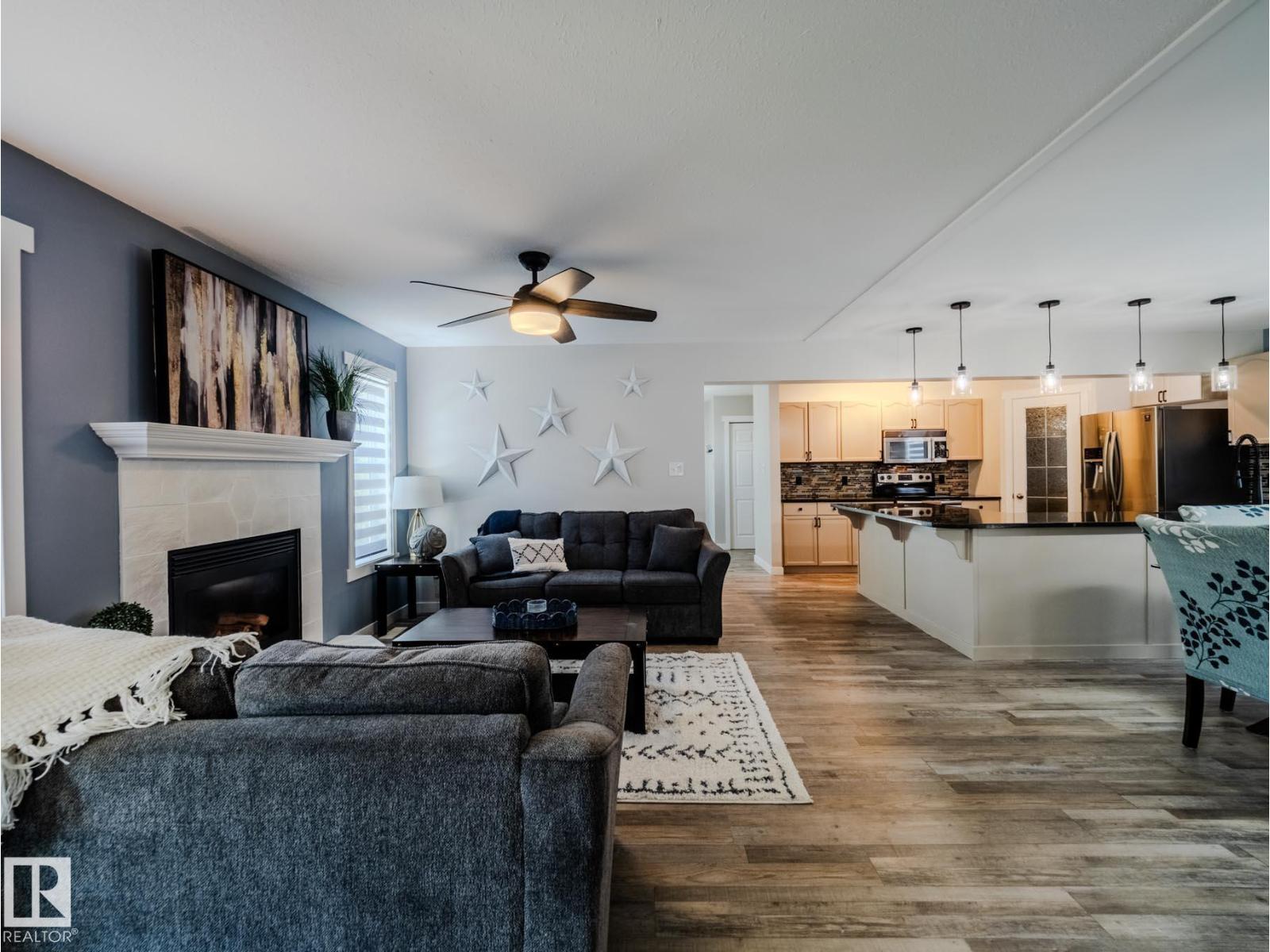 Photo 5 of 4302 43 Av, Beaumont AB