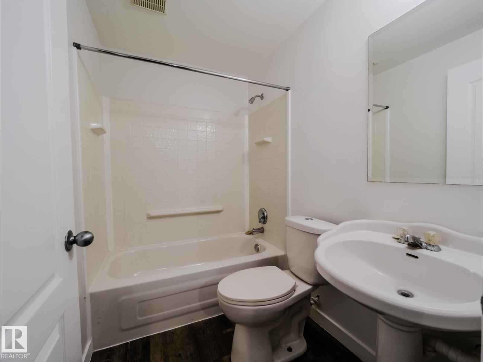 Photo 74 of 4302 43 Av, Beaumont AB