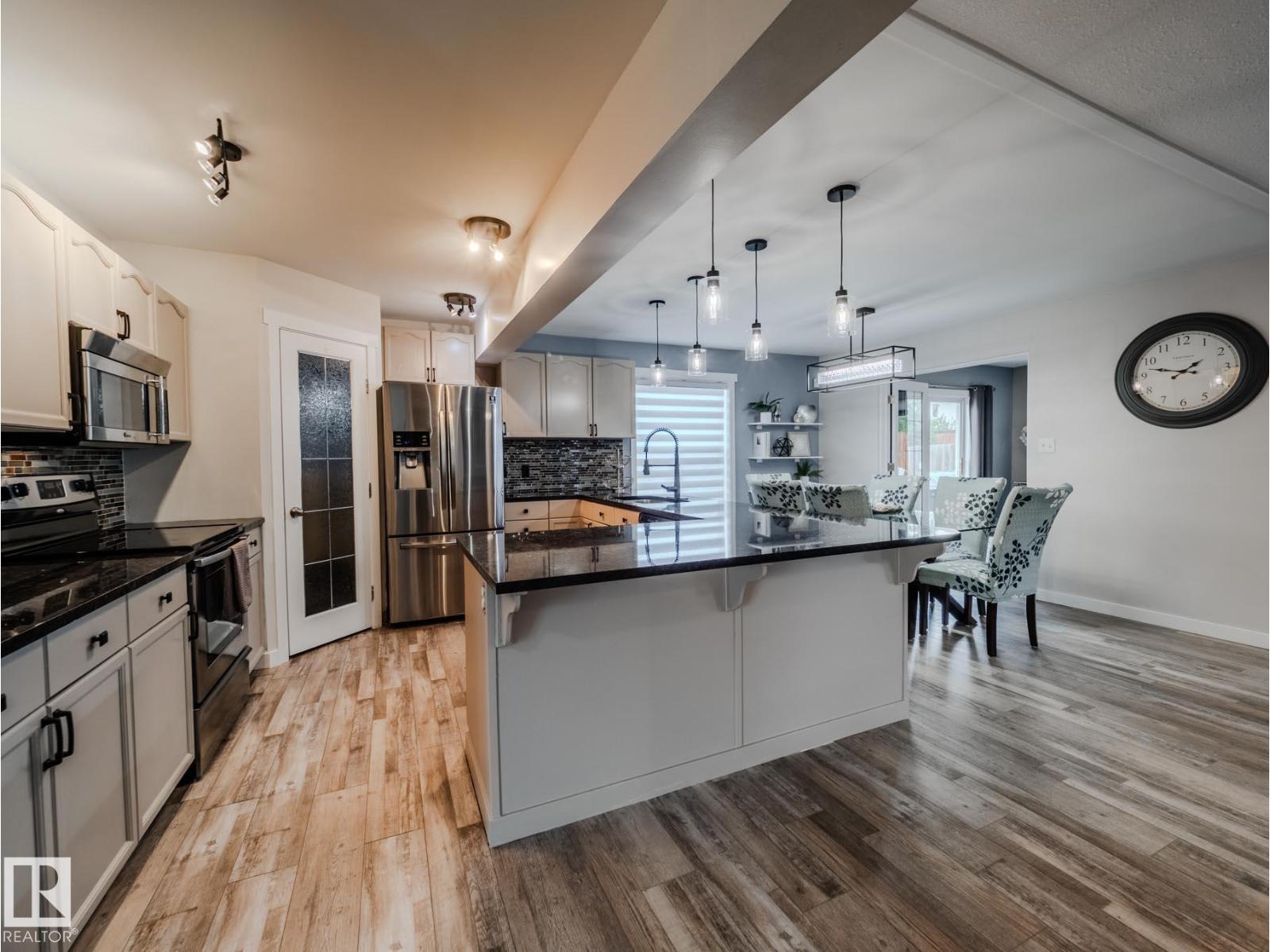 Photo 18 of 4302 43 Av, Beaumont AB