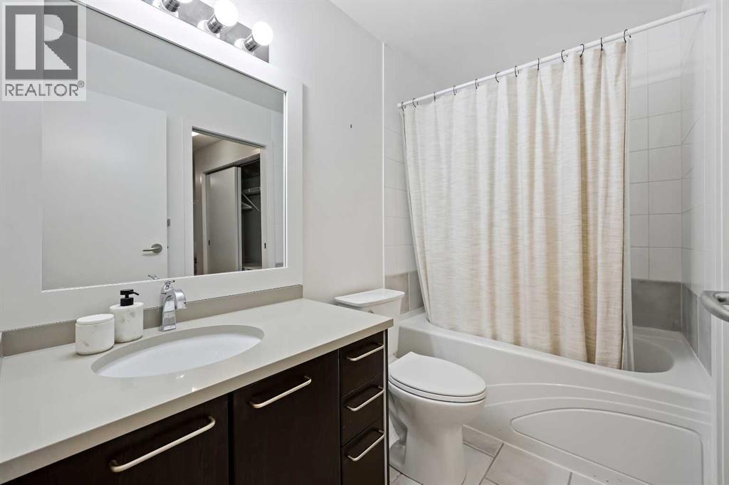 Single Family House for Sale in   Richard Court SW Lincoln Park Calgary 