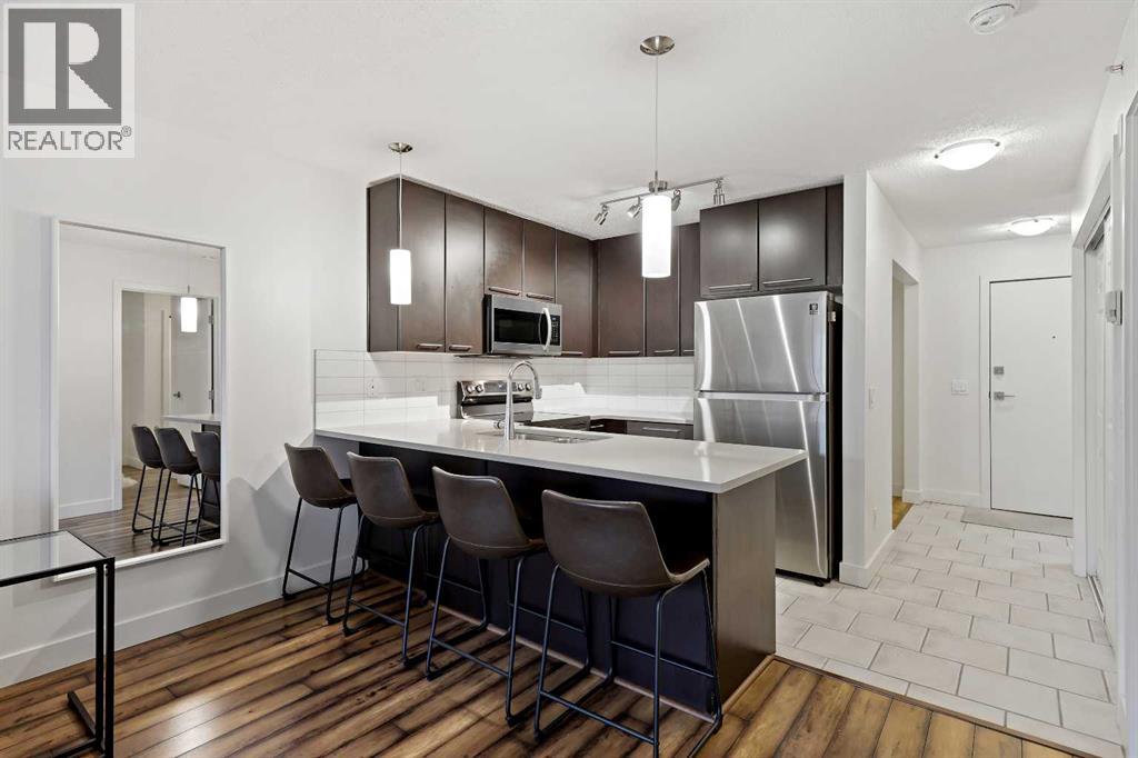 Single Family House for Sale in   Richard Court SW Lincoln Park Calgary 