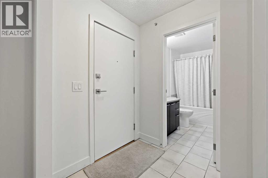 Single Family House for Sale in   Richard Court SW Lincoln Park Calgary 