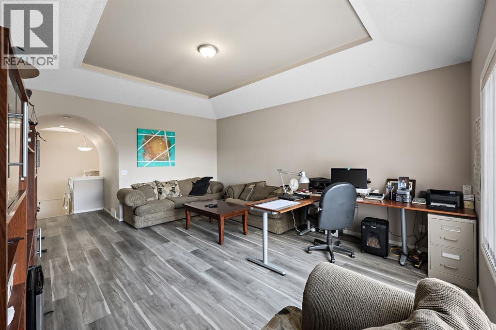 Single Family House for Sale in  Saddleridge Close NE Saddle Ridge Calgary 