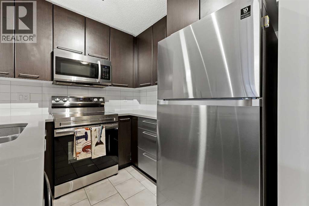 Single Family House for Sale in   Richard Court SW Lincoln Park Calgary 