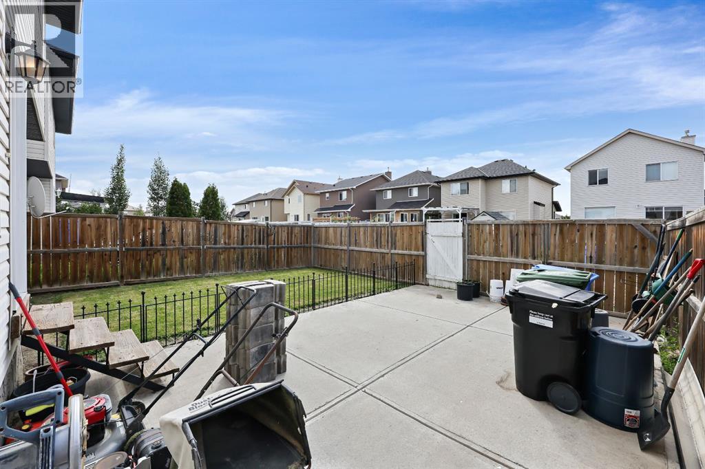 Single Family House for Sale in  Saddleridge Close NE Saddle Ridge Calgary 