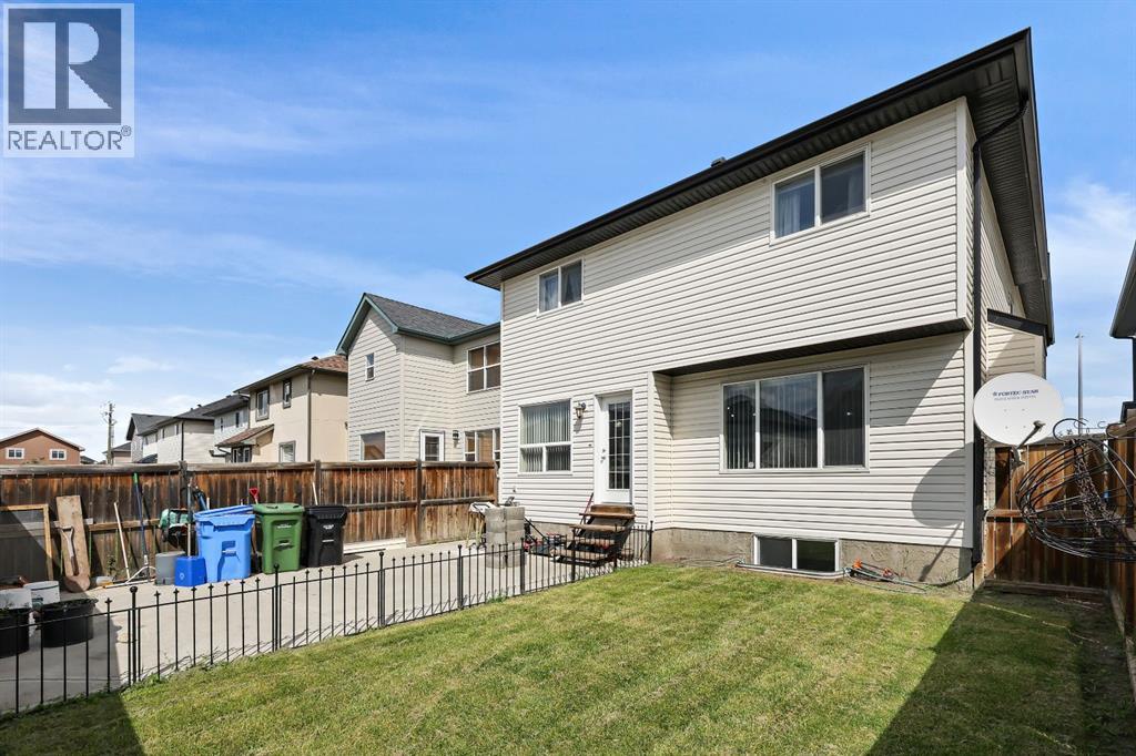 Single Family House for Sale in  Saddleridge Close NE Saddle Ridge Calgary 