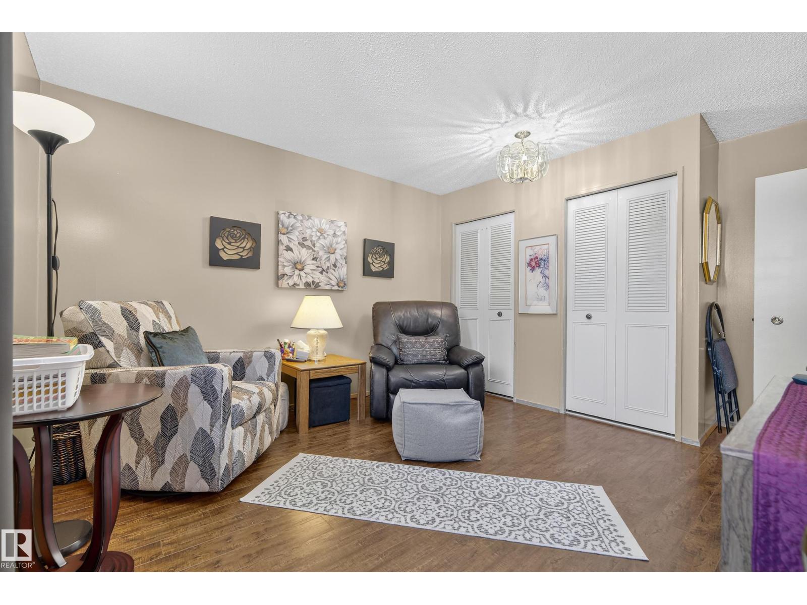 Photo 26 of 8 Gravenhurst Cr, Sherwood Park AB