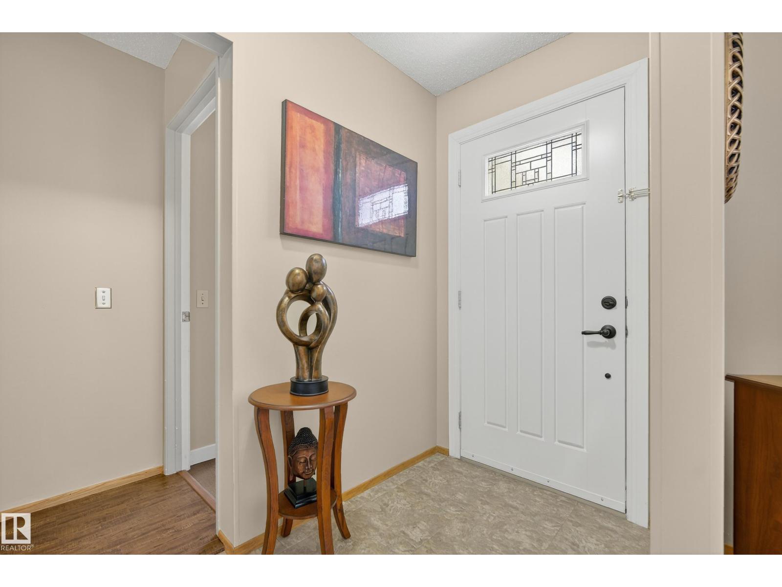 Photo 30 of 8 Gravenhurst Cr, Sherwood Park AB