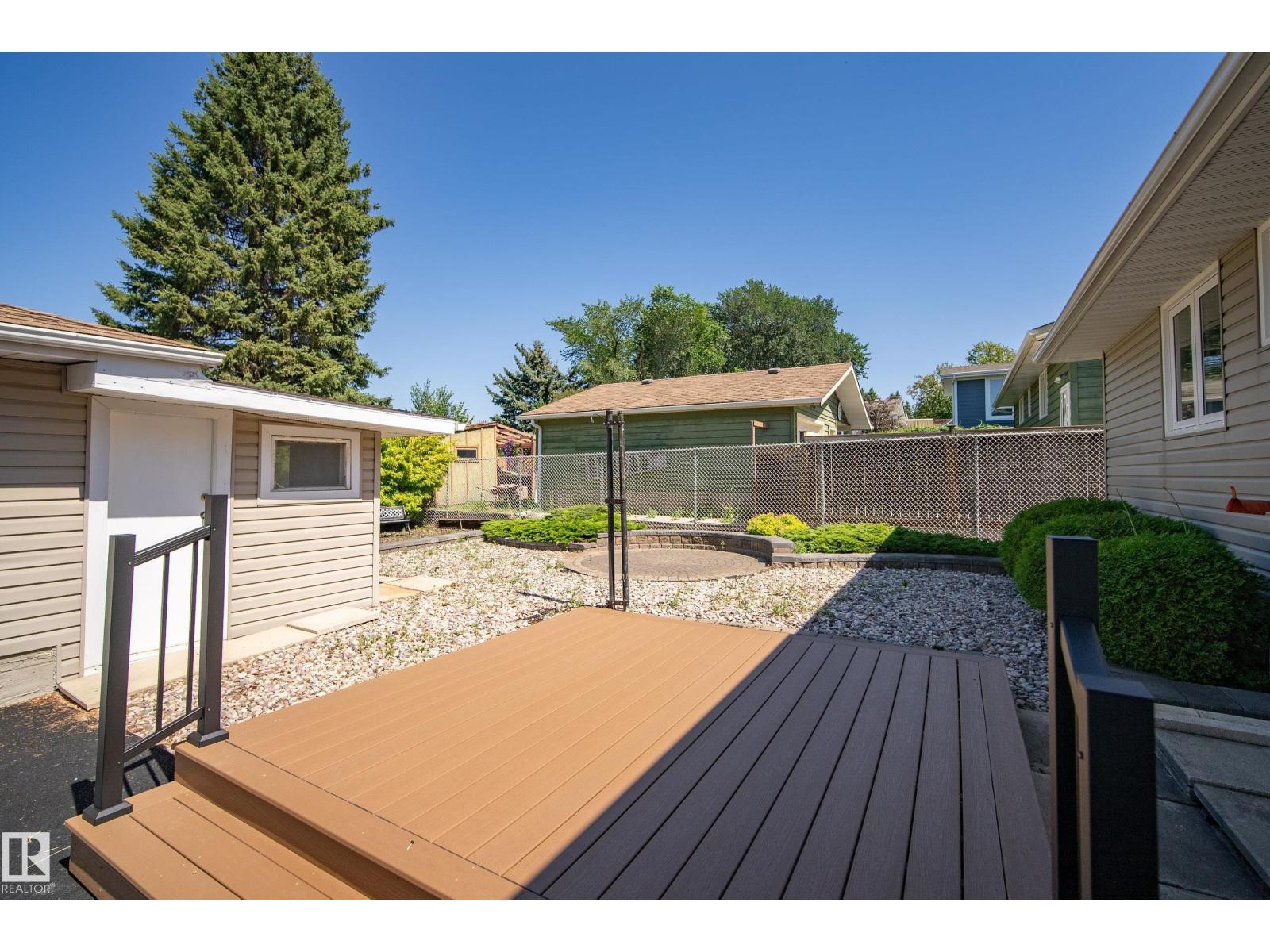 Photo 48 of 8 Gravenhurst Cr, Sherwood Park AB