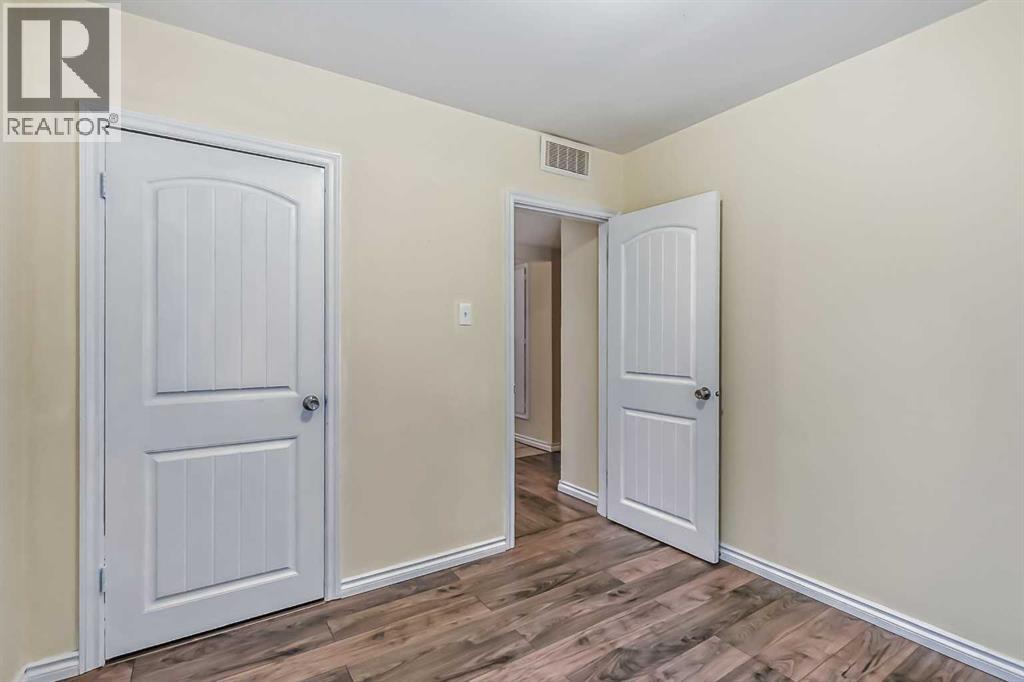 Single Family House Bungalow for Sale in  Broadview Road NW West Hillhurst Calgary 