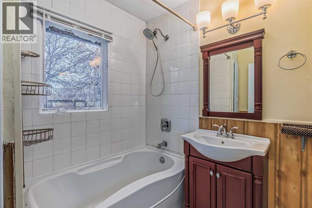 Single Family House Bungalow for Sale in  Broadview Road NW West Hillhurst Calgary 