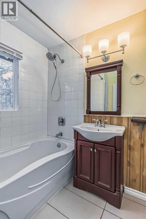 Single Family House Bungalow for Sale in  Broadview Road NW West Hillhurst Calgary 