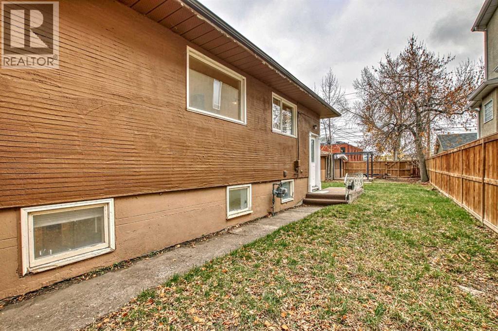 Single Family House Bungalow for Sale in  Broadview Road NW West Hillhurst Calgary 