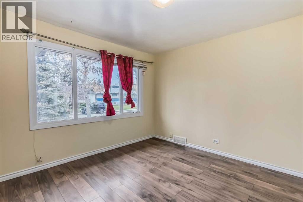 Single Family House Bungalow for Sale in  Broadview Road NW West Hillhurst Calgary 