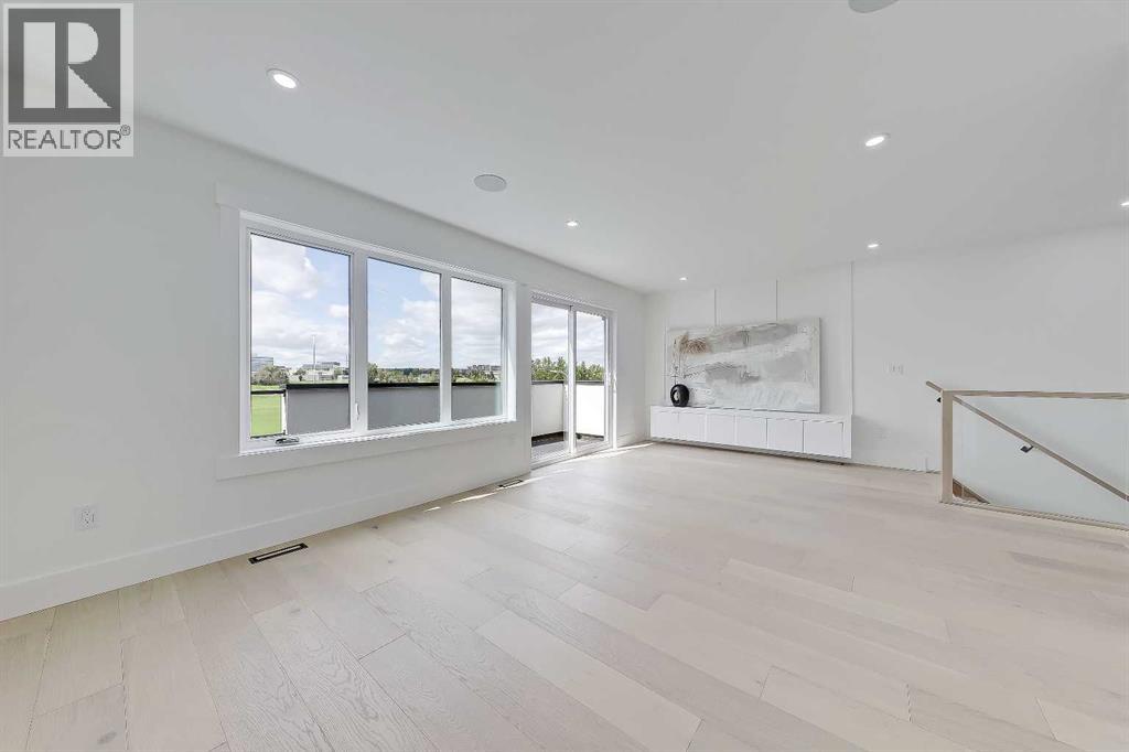 Photo 30 of 5006 22 Street Sw, Calgary AB