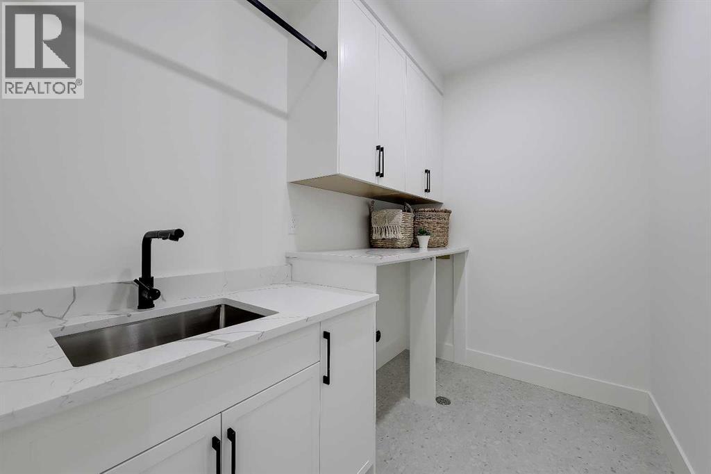 Photo 22 of 5006 22 Street Sw, Calgary AB