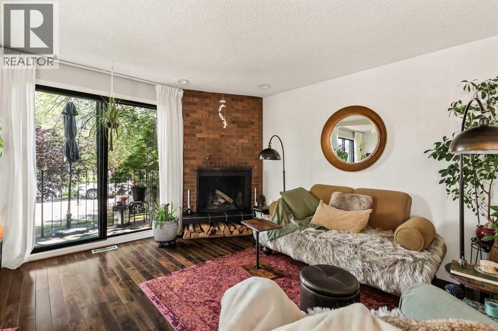 Multi-family House for Sale in  A Street SW Richmond Calgary 