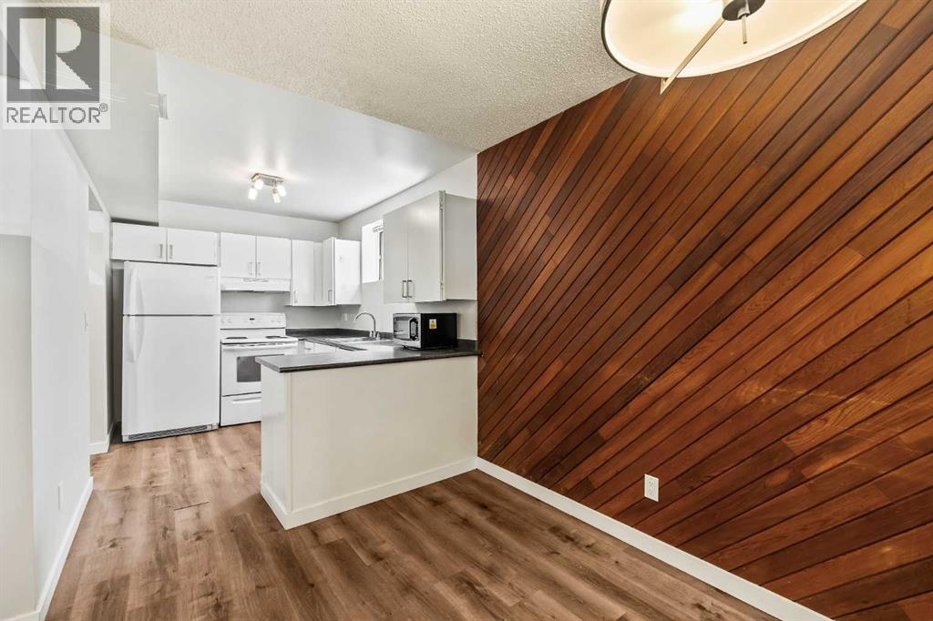 Multi-family House for Sale in  A Street SW Richmond Calgary 