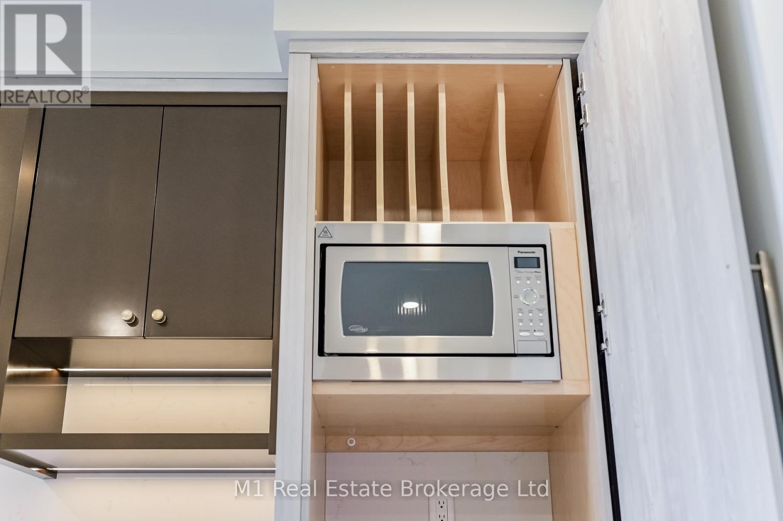 Photo 13 of 402 6523 Wellington 7 Road, Centre Wellington ON