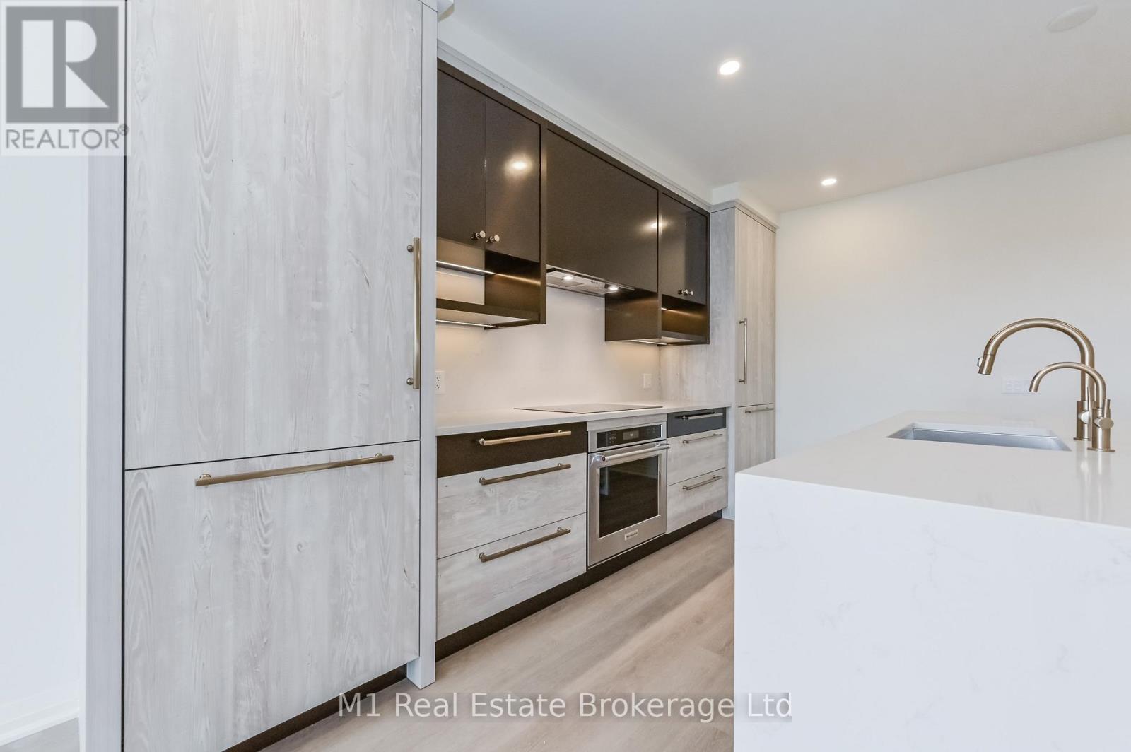 Photo 14 of 402 6523 Wellington 7 Road, Centre Wellington ON