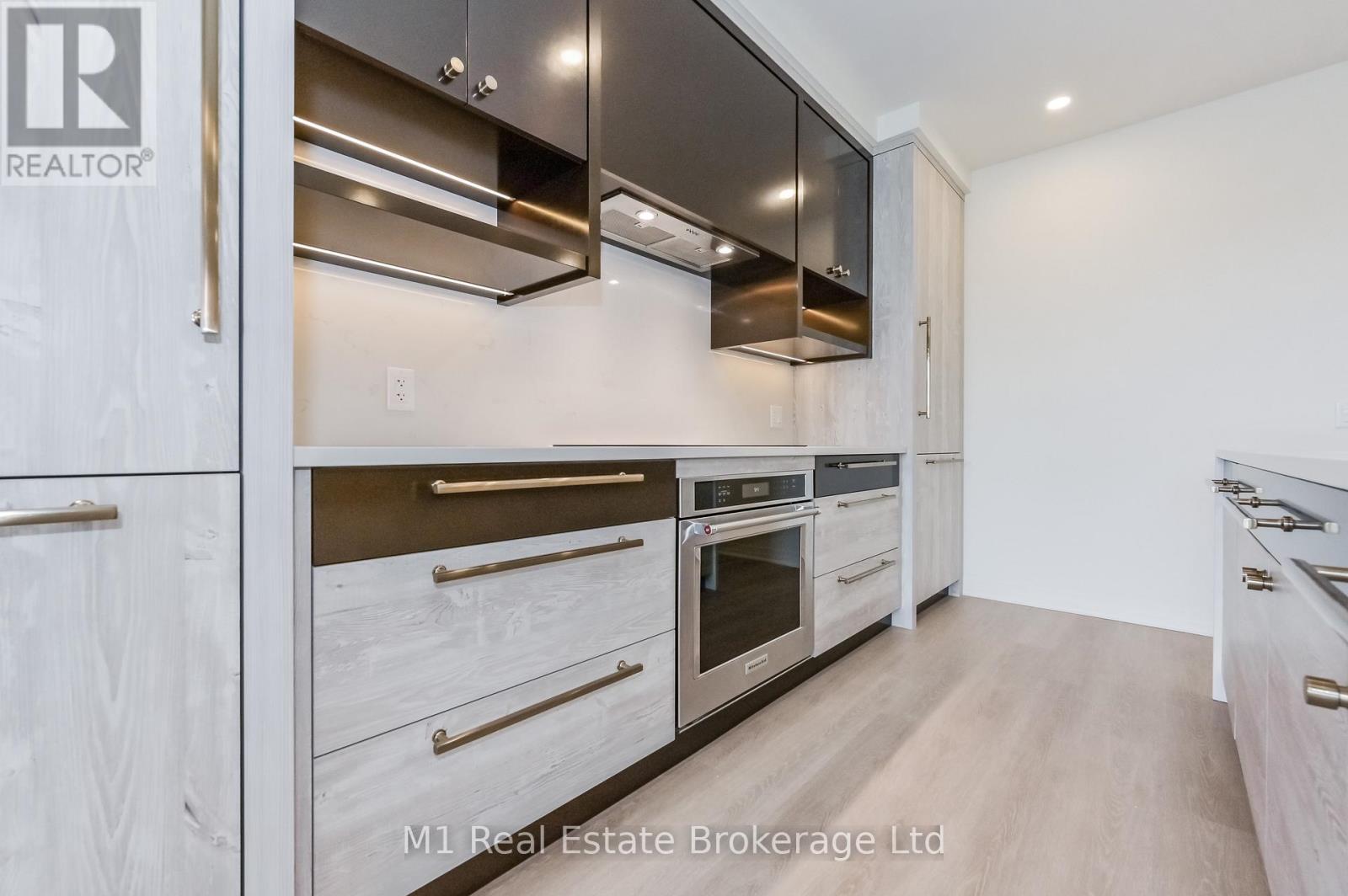 Photo 16 of 402 6523 Wellington 7 Road, Centre Wellington ON