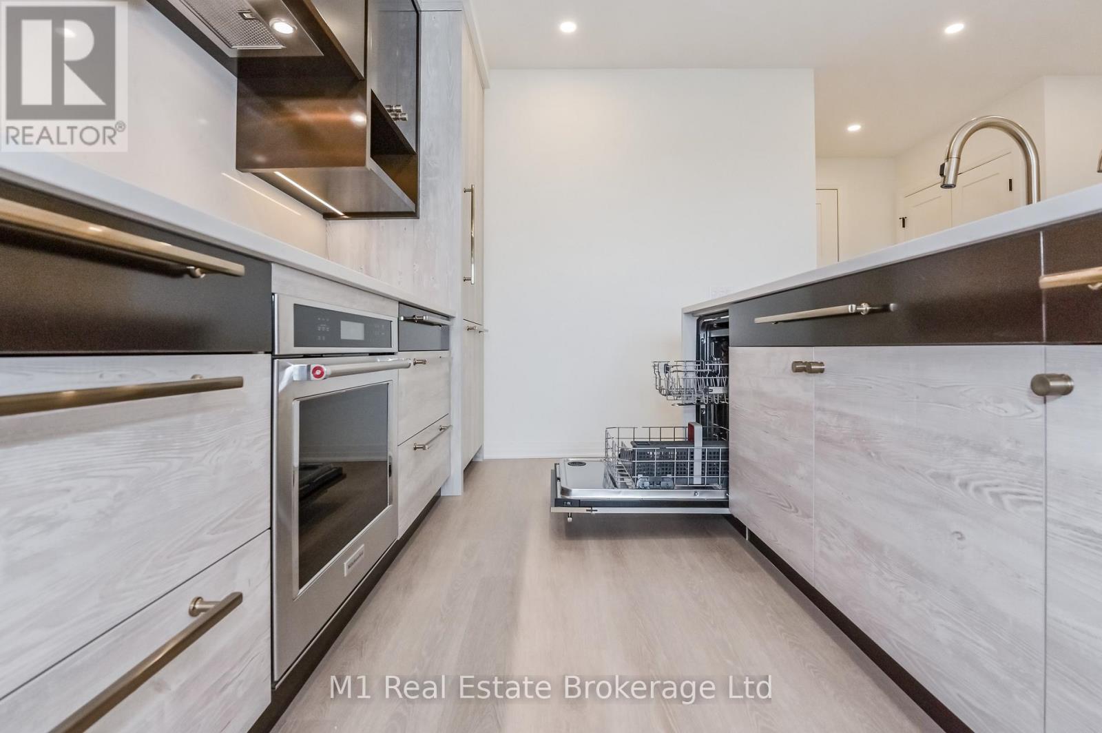 Photo 20 of 402 6523 Wellington 7 Road, Centre Wellington ON