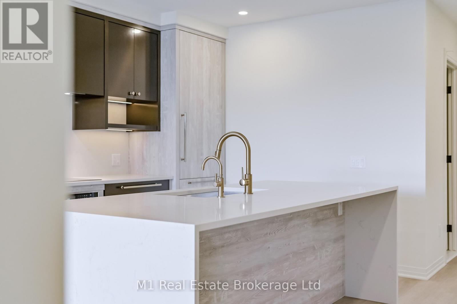 Photo 6 of 402 6523 Wellington 7 Road, Centre Wellington ON