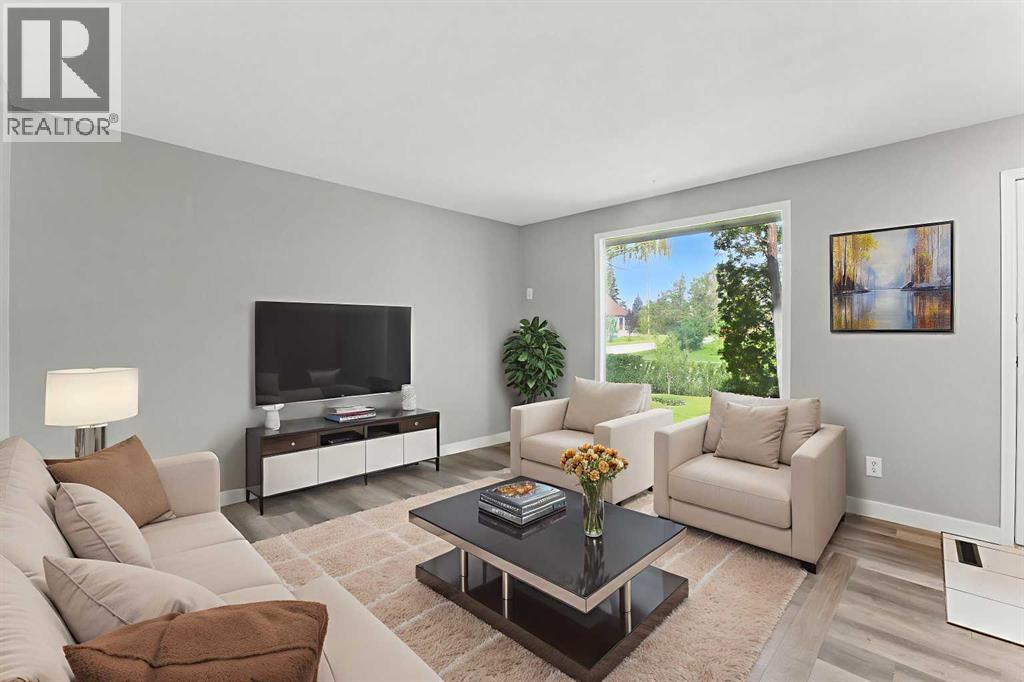 Single Family House Bungalow for Sale in  Forego Avenue SE Forest Heights Calgary 