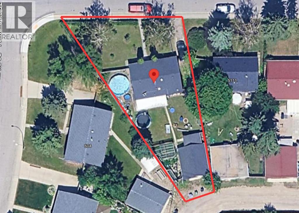 Single Family House Bungalow for Sale in  Forego Avenue SE Forest Heights Calgary 