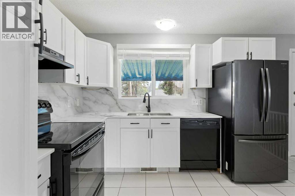 Single Family House Bungalow for Sale in  Forego Avenue SE Forest Heights Calgary 