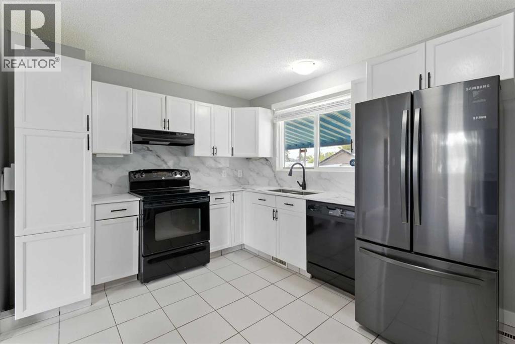 Single Family House Bungalow for Sale in  Forego Avenue SE Forest Heights Calgary 