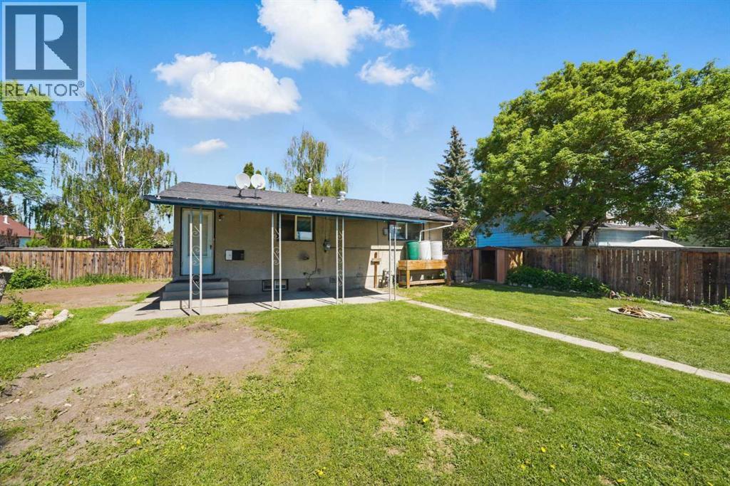 Single Family House Bungalow for Sale in  Forego Avenue SE Forest Heights Calgary 