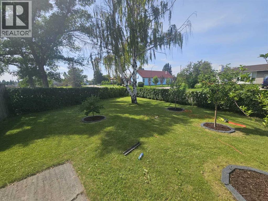 Single Family House Bungalow for Sale in  Forego Avenue SE Forest Heights Calgary 