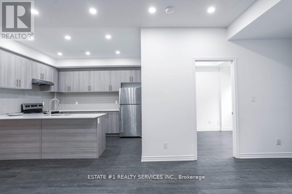Photo 15 of A 7 Falaise Road, Toronto ON