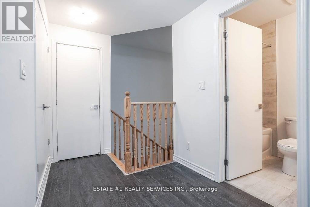 Photo 20 of A 7 Falaise Road, Toronto ON