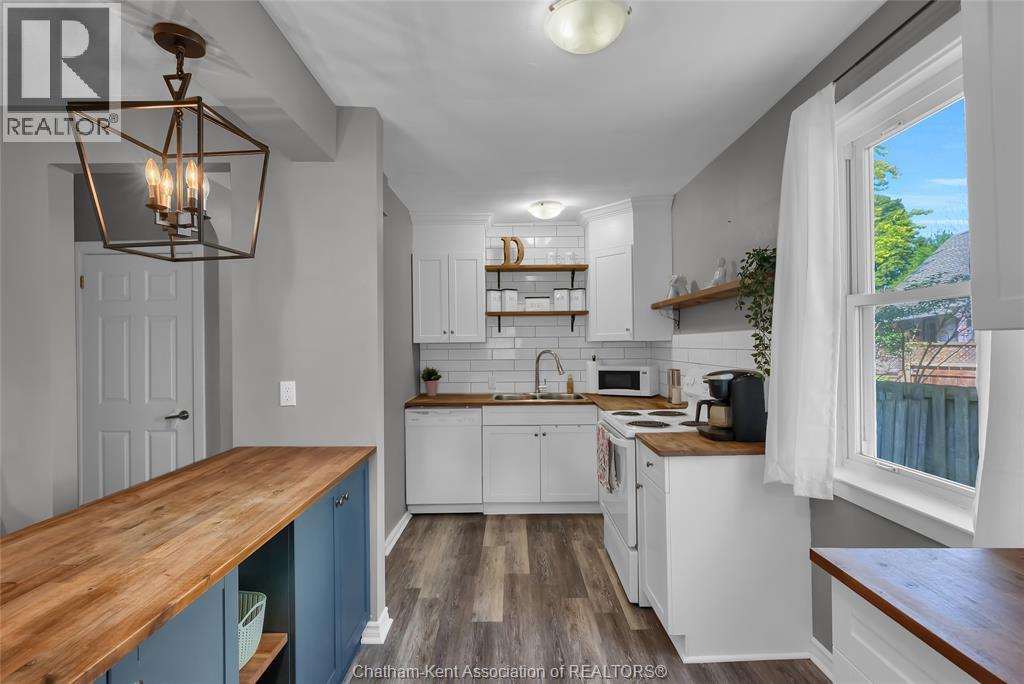 Photo 15 of 98 Mcguigan Avenue, Chatham ON