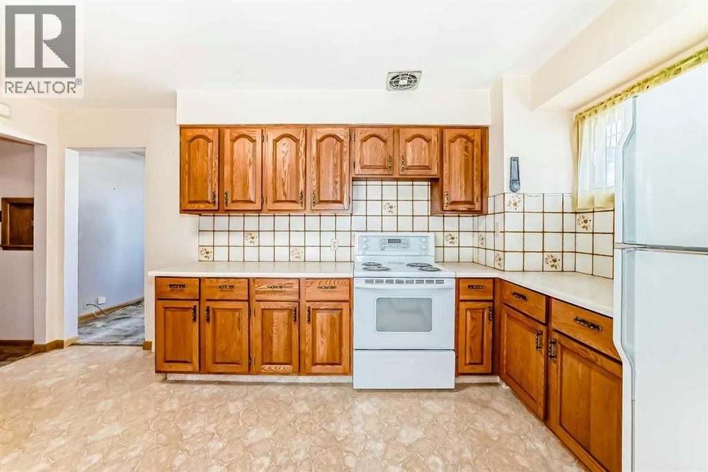 Single Family House Bungalow for Sale in   Avenue NW Banff Trail Calgary 