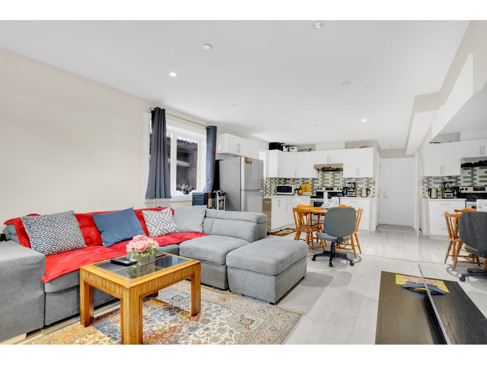 958 KEIL STREET, White Rock