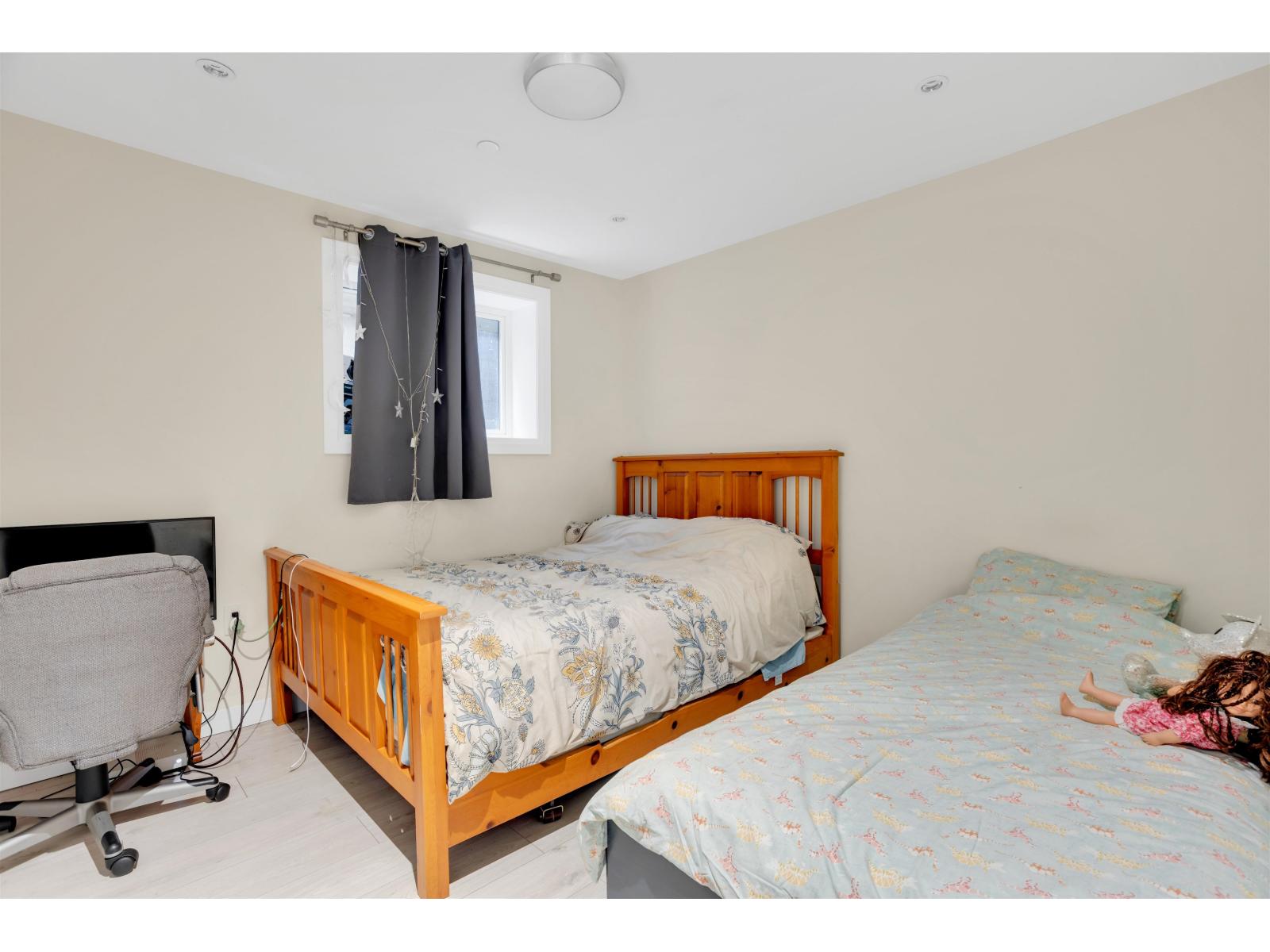 958 KEIL STREET, White Rock