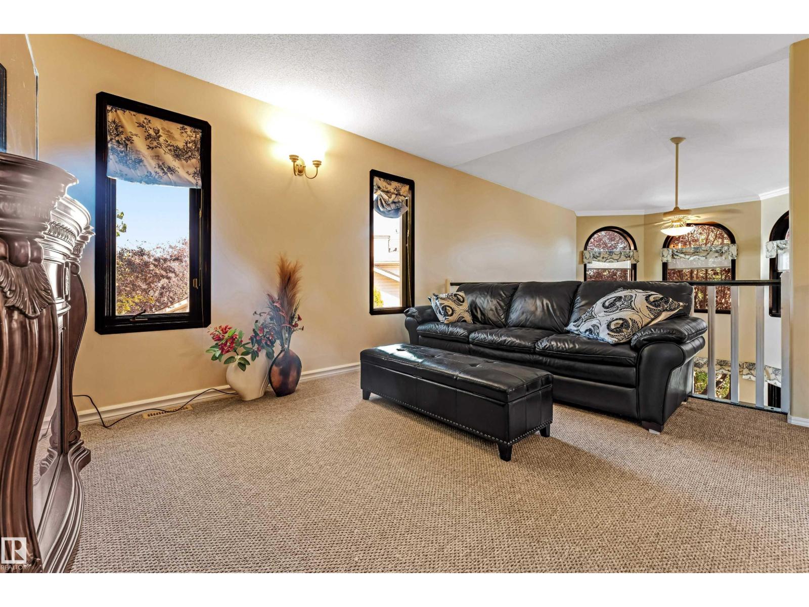 Photo 38 of 4318 46 St Nw, Edmonton AB